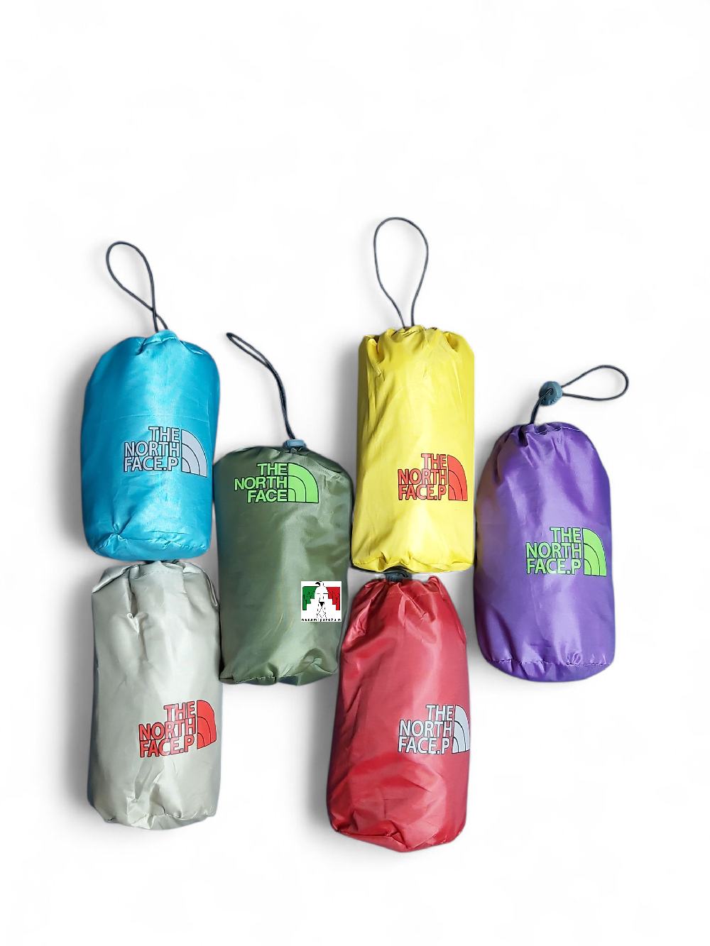 پانچو مشتی کوهنوردی نورث فیس